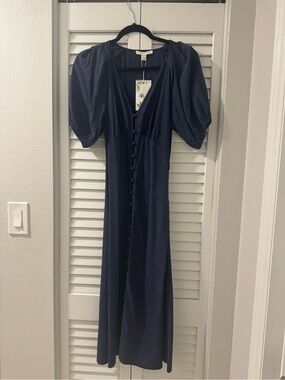 Chelsea & Violet Deep Navy V-Neck Top